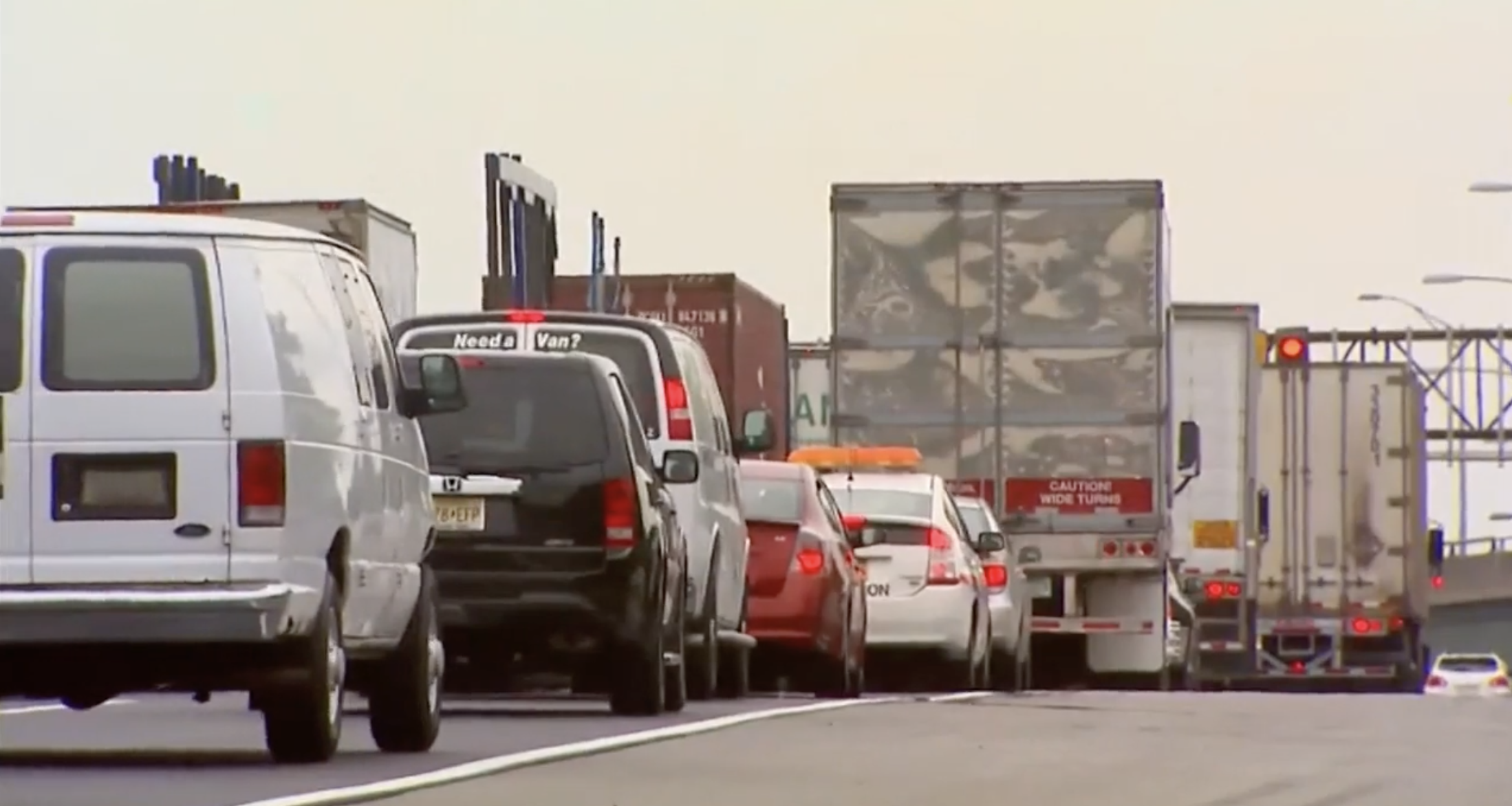 AAA Expects Record Traffic Volume During Thanksgiving Travel Period