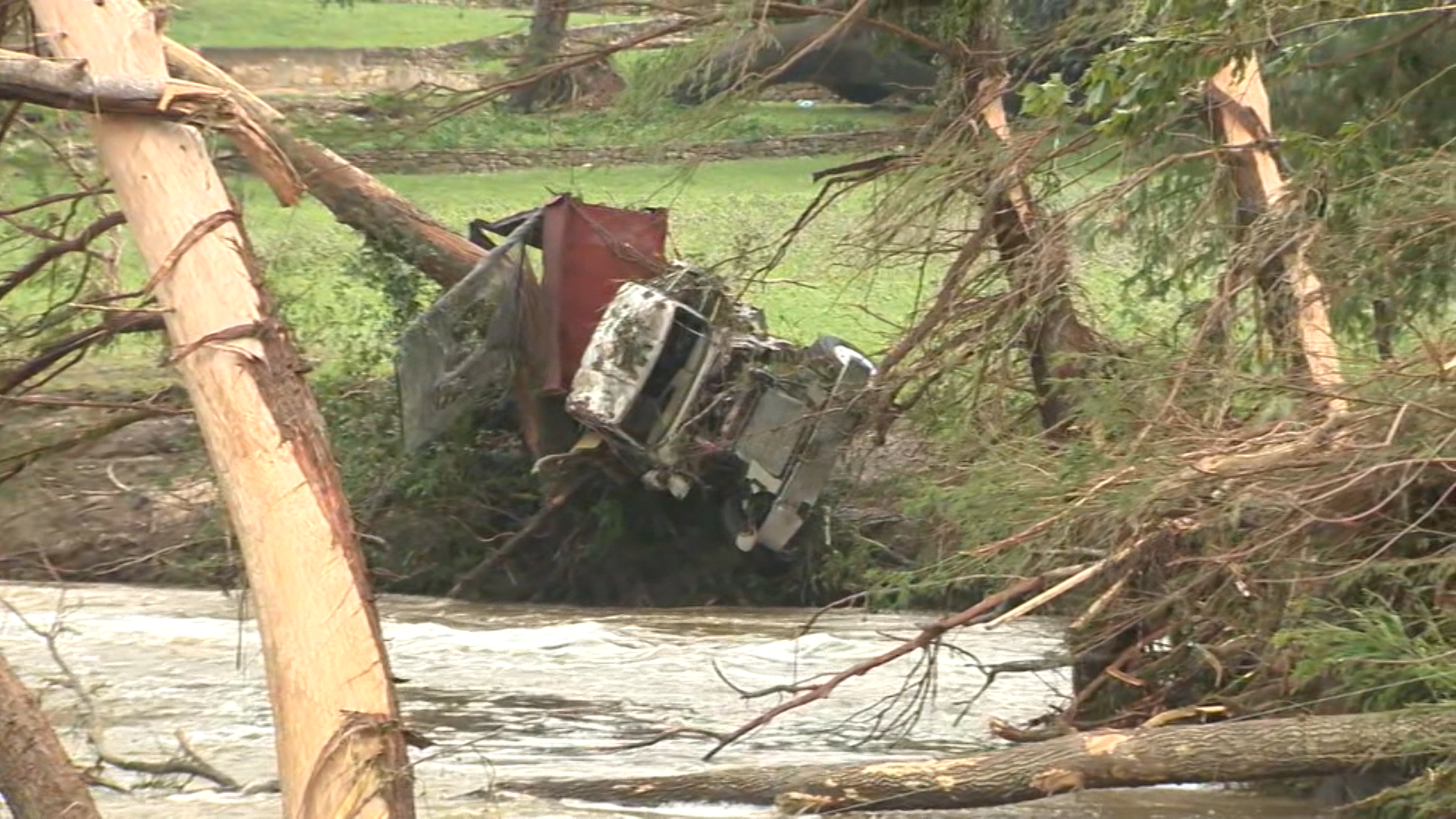 ‘Once-in-a-Lifetime’ Flooding Devastates Texas, Claims 90+ Lives and Leaves Dozens Missing