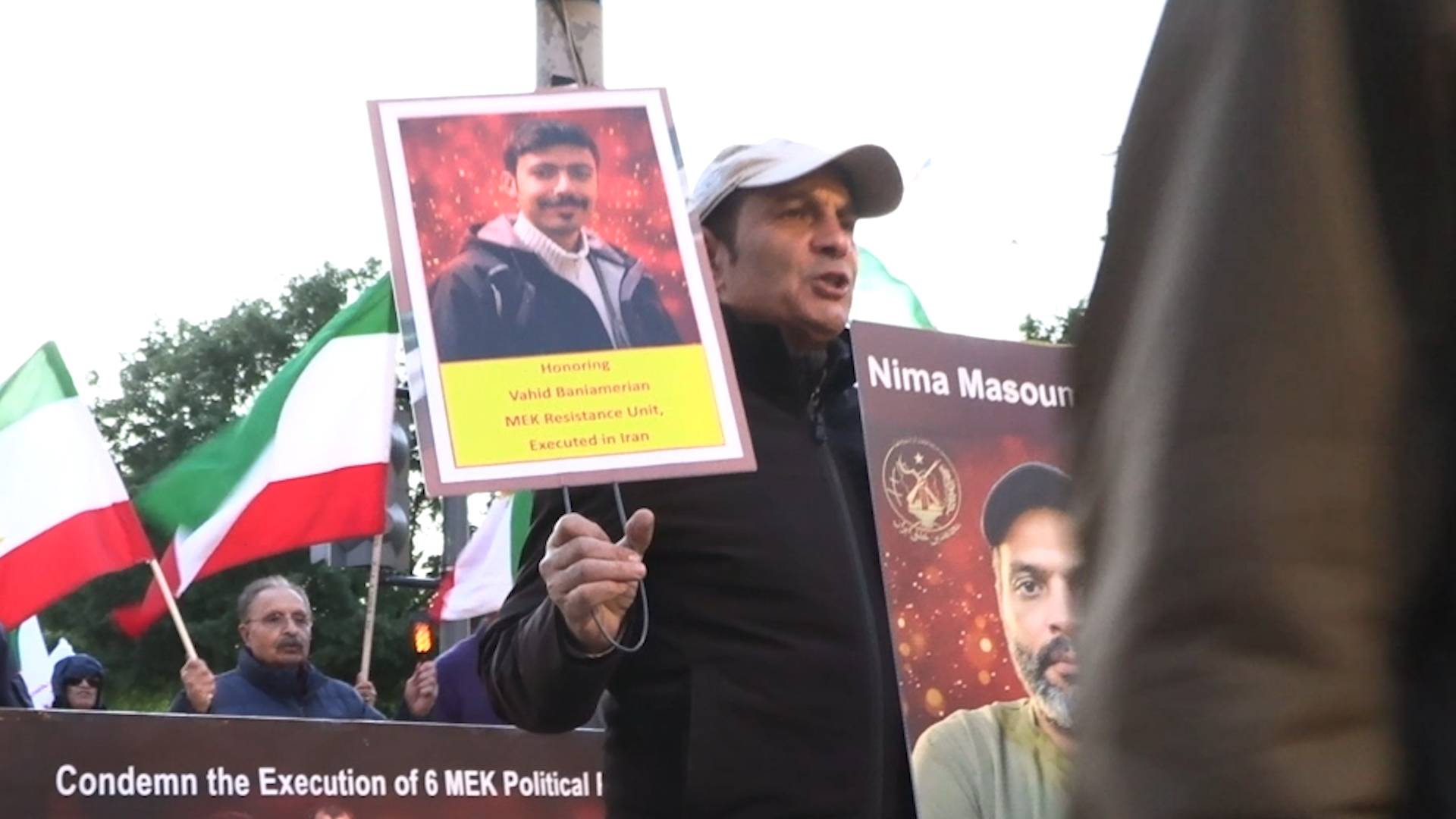 Former Iranian Political Prisoners Share Stories of Survival and Resilience at D.C. Vigil